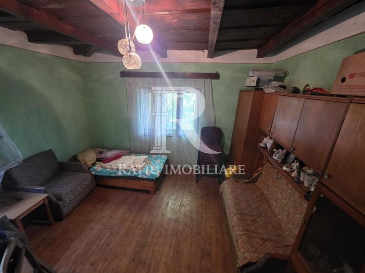 Casă individuală cu 2 camere cu Canalizare în Șumugiu