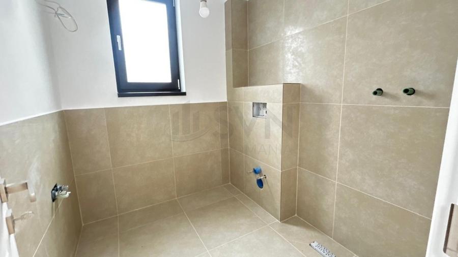 Casă individuală cu 4 camere cu Canalizare în Bucureștii Noi