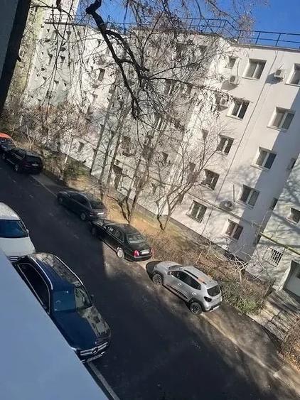 Garsonieră semidecomandată în P-ța Alba Iulia
