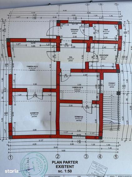 Casă cu 8 camere cu Teren 400 Mp în Central