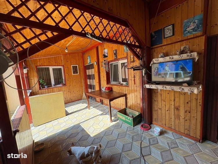 Casă cu 4 camere în Ciorogârla