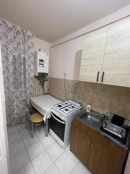 Garsonieră semidecomandată în Complex Studențesc