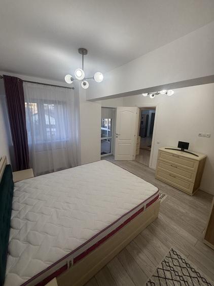 Apartament cu 3 camere în Alexandru cel Bun