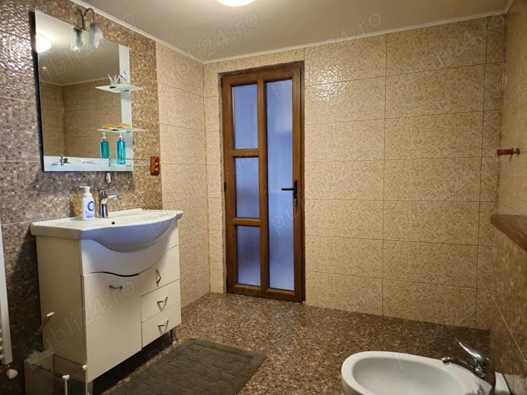 Casă cu Teren 1000 Mp în Horia