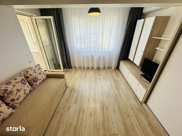 Apartament cu 2 camere decomandat în Central — fotografia 1