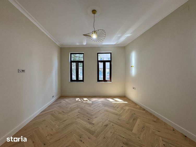Apartament cu 4 camere în Ștefan cel Mare