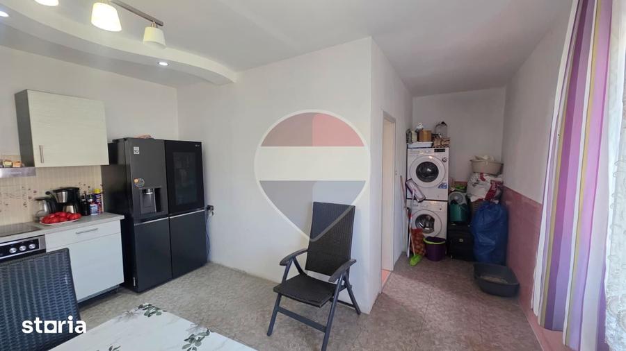 Casă cu 2 camere cu Teren 536 Mp în Central