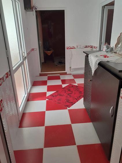 Casă cu 3 camere cu Teren 700 Mp în Central