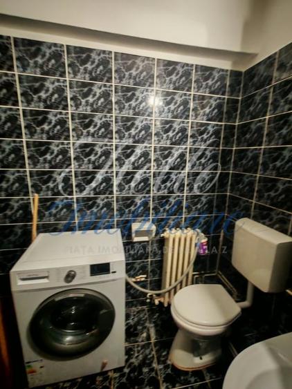Apartament cu 2 camere decomandat în Gruia