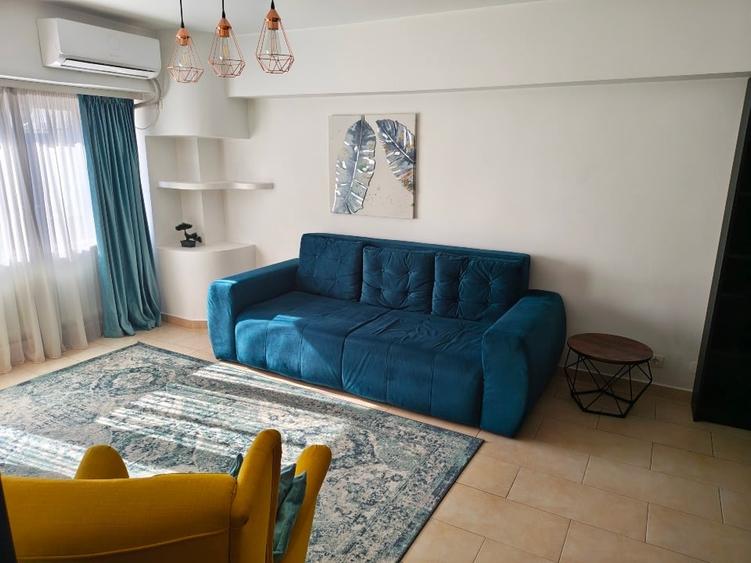 Apartament cu 2 camere decomandat, mobilat în Unirii