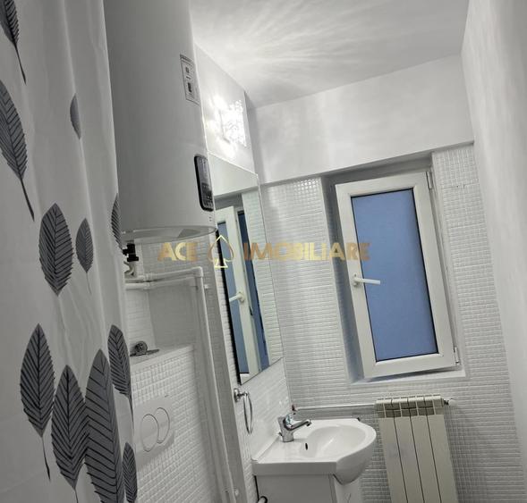 Apartament cu 2 camere decomandat, mobilat în Decebal