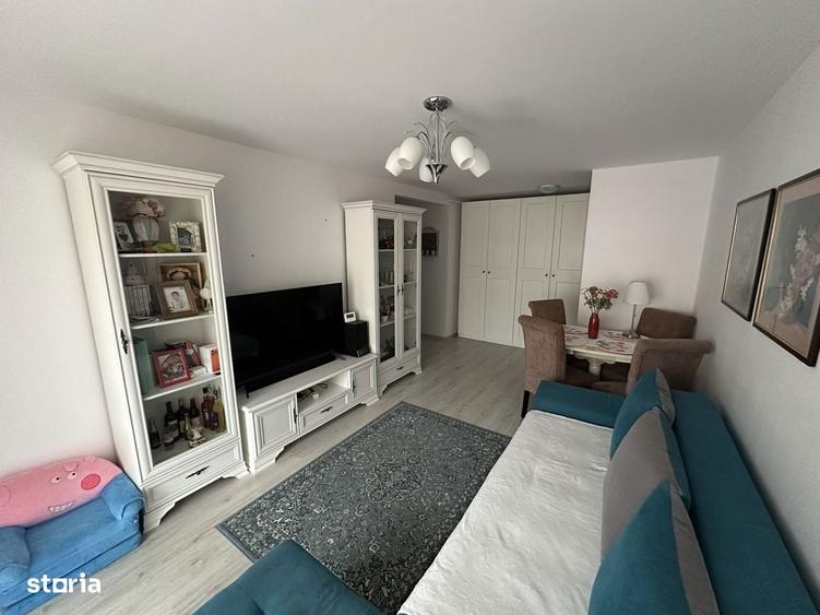 Apartament cu 3 camere în Theodor Pallady
