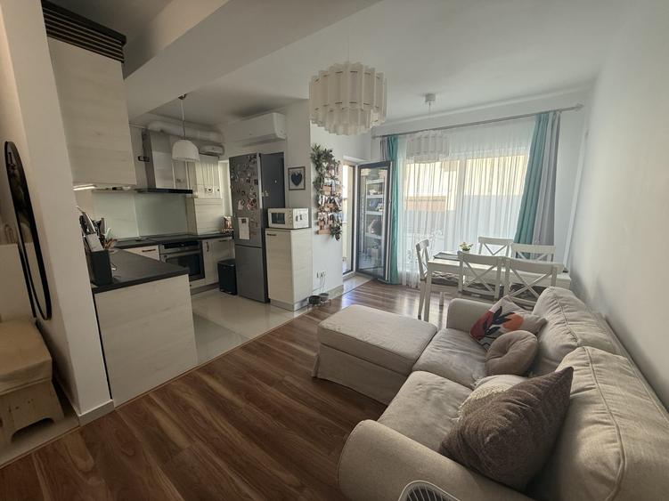Apartament cu 3 camere decomandat, mobilat în Braytim
