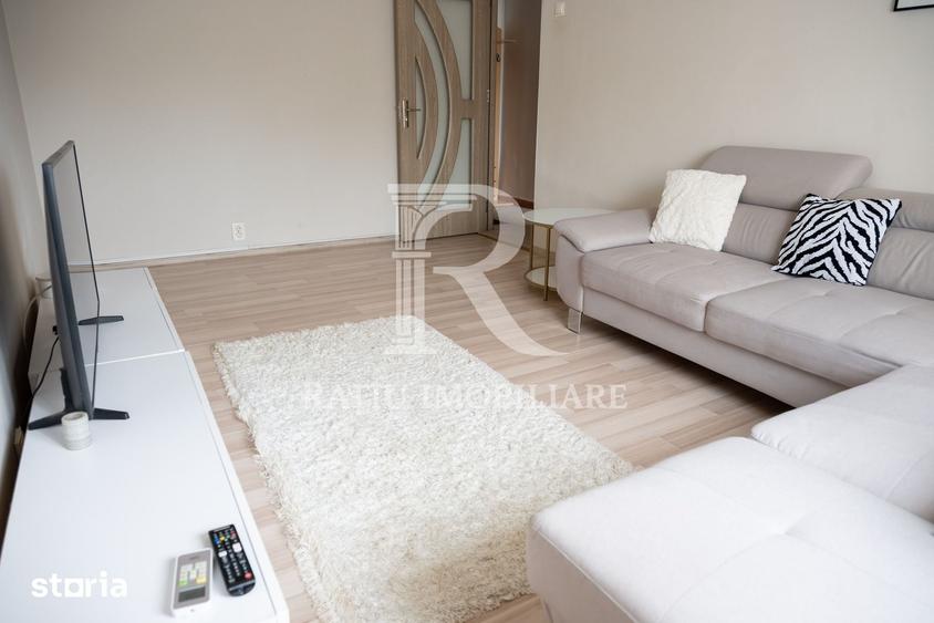 Apartament cu 3 camere în Decebal