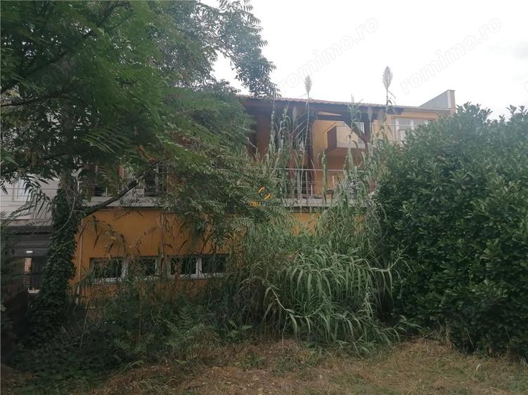 Spațiu comercial, de 550 mp, în Girocului