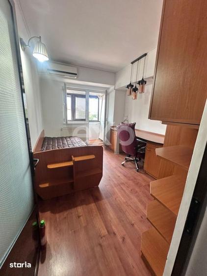 Apartament cu 3 camere decomandat, mobilat în Ultracentral