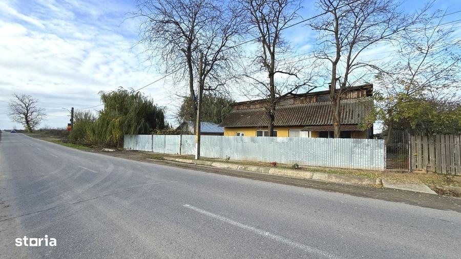 Spațiu comercial, de 200 mp, în Central