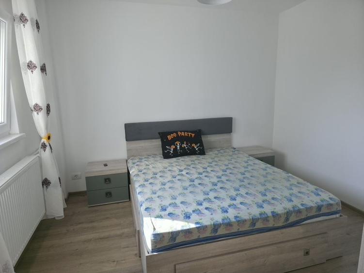 Apartament cu 2 camere decomandat în Runcu
