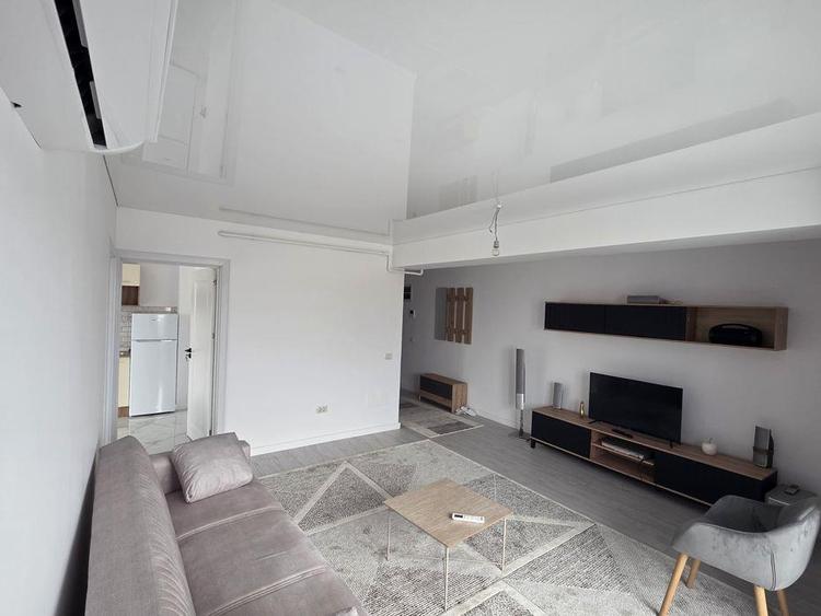 Apartament cu 2 camere decomandat în Cug
