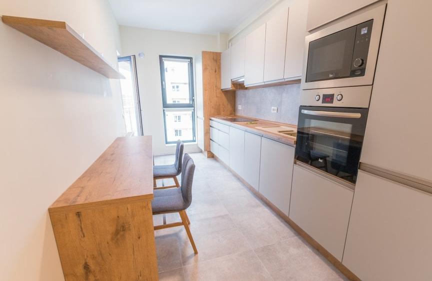 Apartament cu 2 camere semidecomandat, mobilat în Grozăvești
