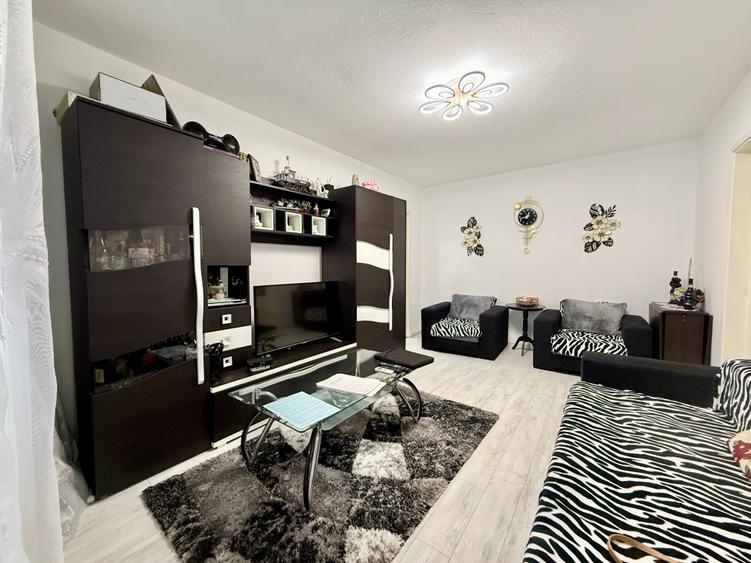 Apartament cu 3 camere în Dorobanți