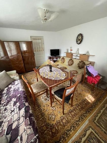 Casă individuală cu 7 camere cu Teren 580 Mp în Valea Doftanei