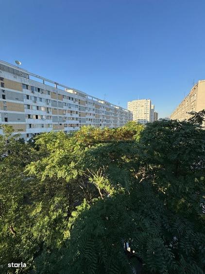 Apartament cu 2 camere decomandat în Baba Novac