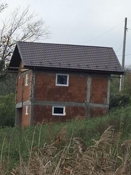 Oportunitate Unica! Casa Cu Iesire Directa La Apa - 4