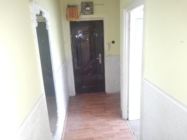 Apartament cu 2 camere decomandat în Gării