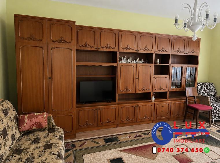 Apartament cu 2 camere decomandat în E3