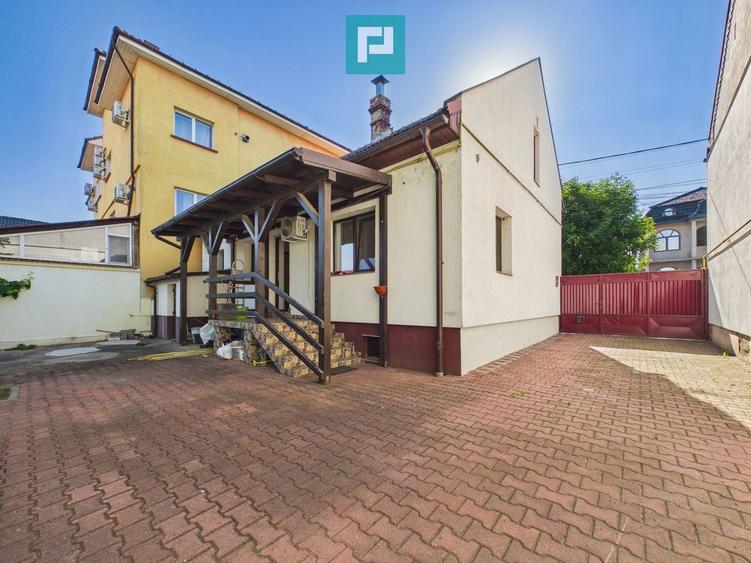 Casă individuală cu 2 camere cu Canalizare în Pârneava