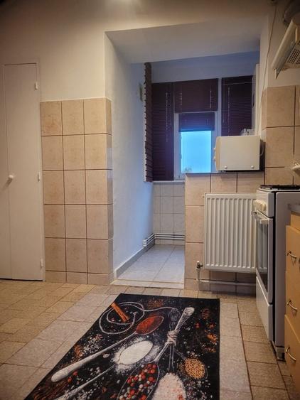 Garsonieră decomandată în Dorobanți