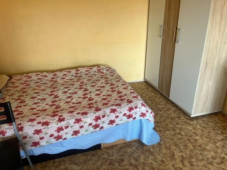 Garsonieră decomandată în Prundu