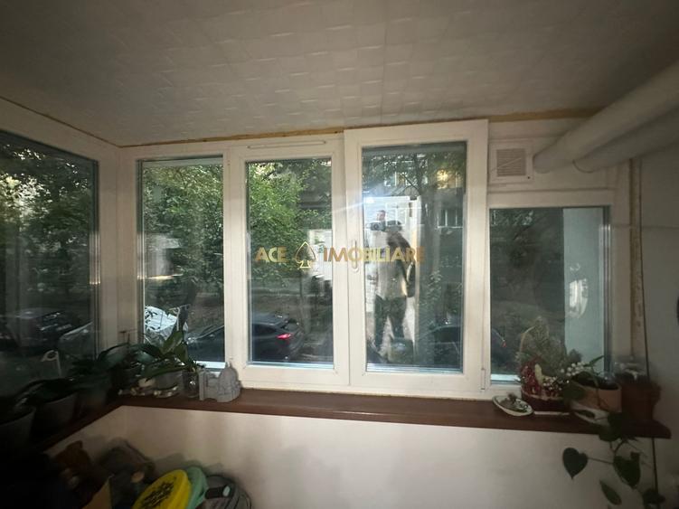 3 Camere de vanzare | Crangasi | Metrou | Centrala | Bloc anvelopat - 8