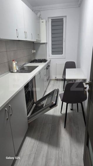 Apartament cu 2 camere decomandat, mobilat în Florești