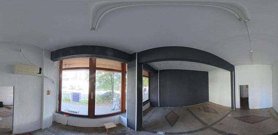 Spațiu comercial, de 120.30000305176 mp, în Valea Aurie
