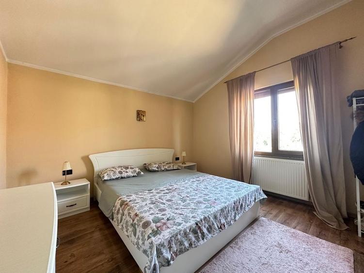 Casă cu 4 camere în Bujac