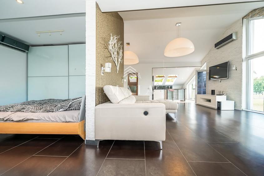 Apartament cu 3 camere decomandat în Sub Arini