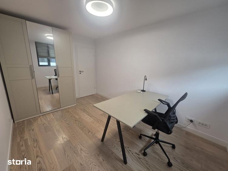 Casă cu 6 camere cu Teren 200 Mp în Central