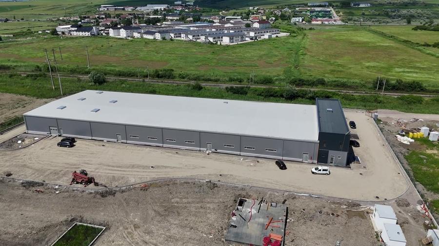 Spațiu industrial, de 3,500 mp, în Exterior Vest