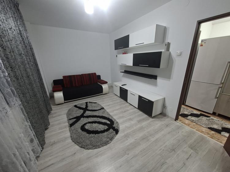 Apartament cu 2 camere decomandat în Alexandru cel Bun