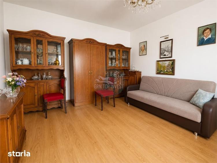 Casă cu 5 camere decomandat cu Teren 545 Mp în Reșița
