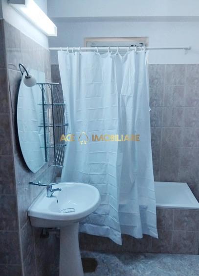 Apartament cu 3 camere decomandat, mobilat în Nerva Traian