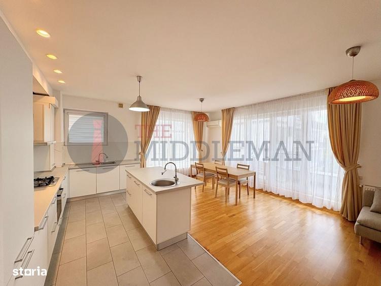 Apartament cu 4 camere decomandat în Floreasca