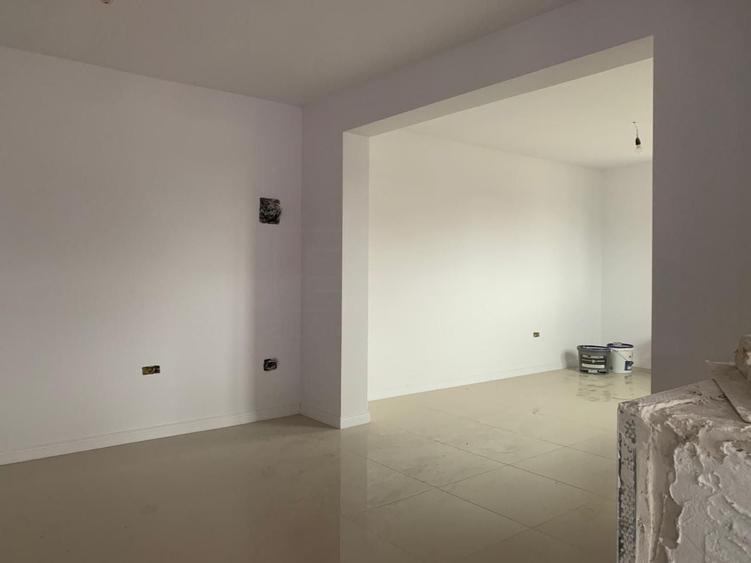 Spațiu comercial, de 80 mp, în Central