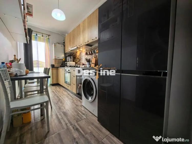 Apartament cu 2 camere decomandat în Valea Adâncă