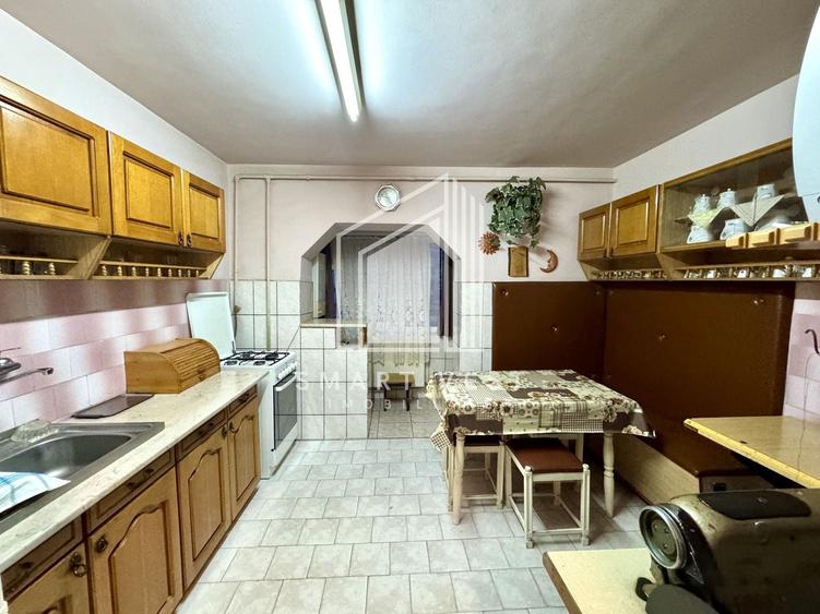 Apartament cu 2 camere decomandat în Micro 17