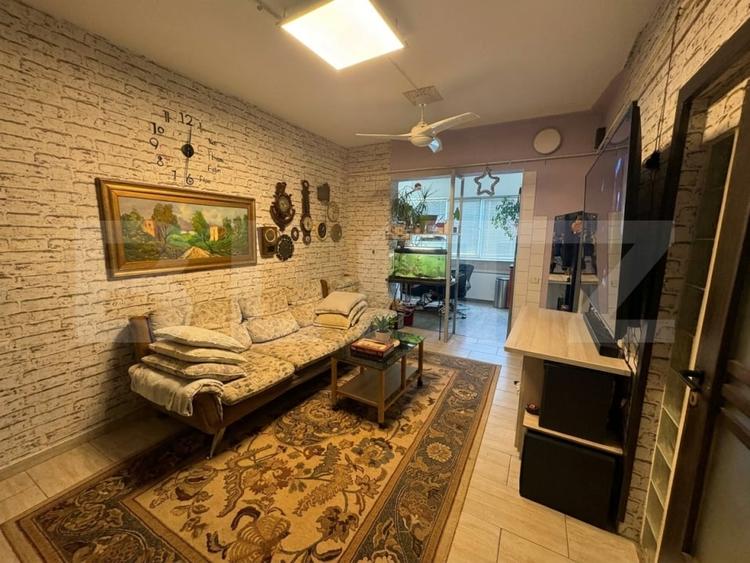 Apartament 4 camere, 115 mp - zona Zăvoi - 1
