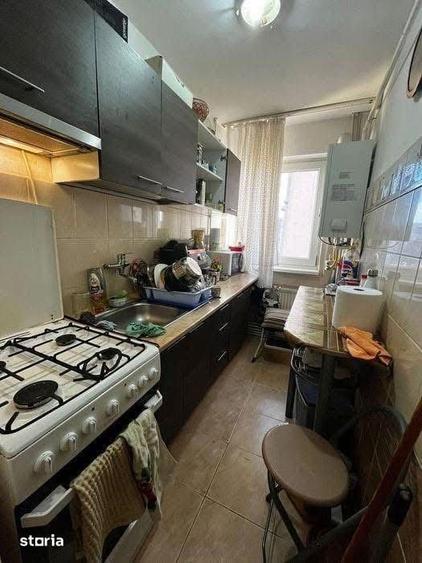 Apartament cu 2 camere decomandat în Calea București