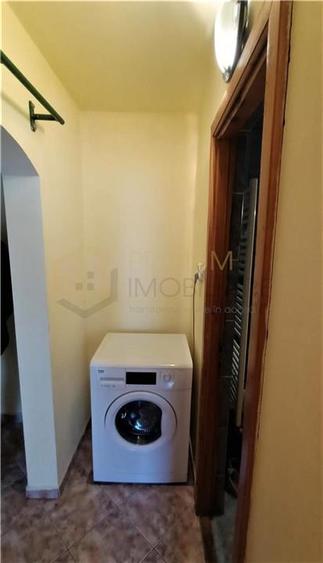 Apartament cu 3 camere decomandat, mobilat în Freidorf
